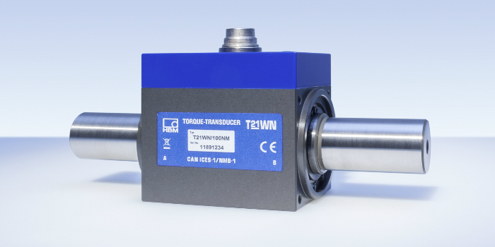 El nuevo transductor de par T21WN “todo en uno” permite medir simultáneamente par, velocidad de rotación y ángulo de rotación