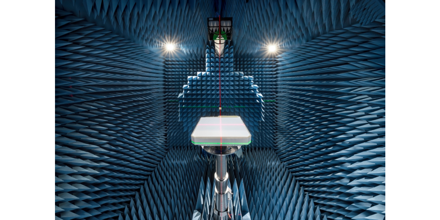 Rohde & Schwarz and Greenerwave achieve precise and fast ESA antenna characterization using near-field technology